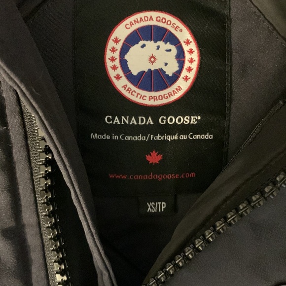 Canada Goose (Slim-Fit) - Picture 4 of 15